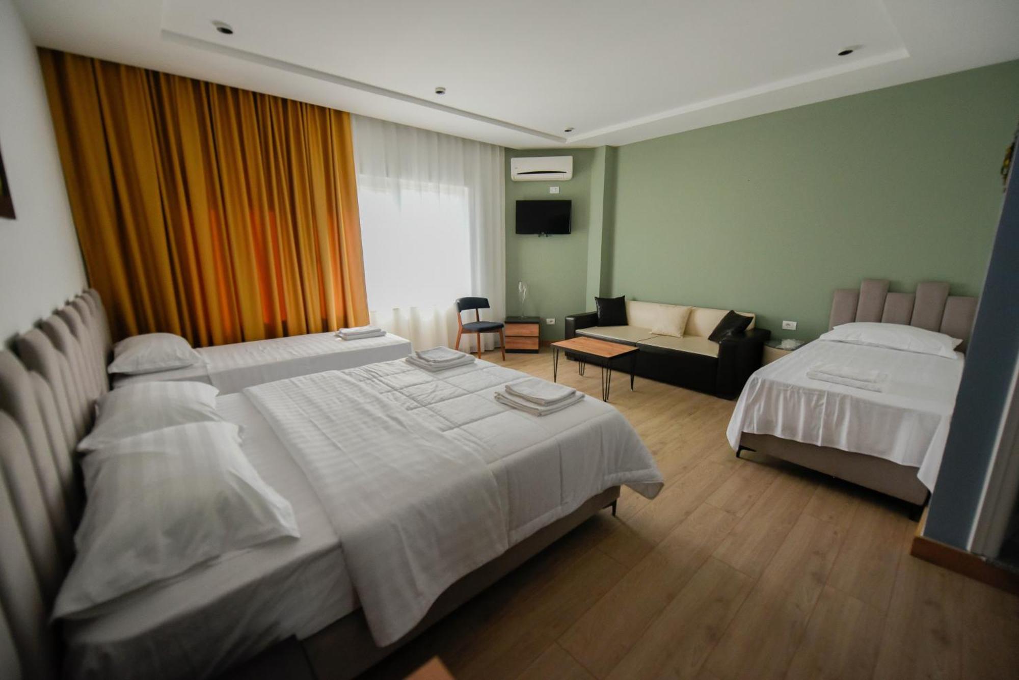 Hotel Blini Shkodra Exterior foto